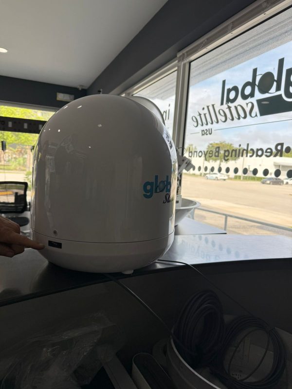 Global Satellite V30-HS